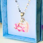 Colgante Corazón — Acero y Mini Flores Naturales