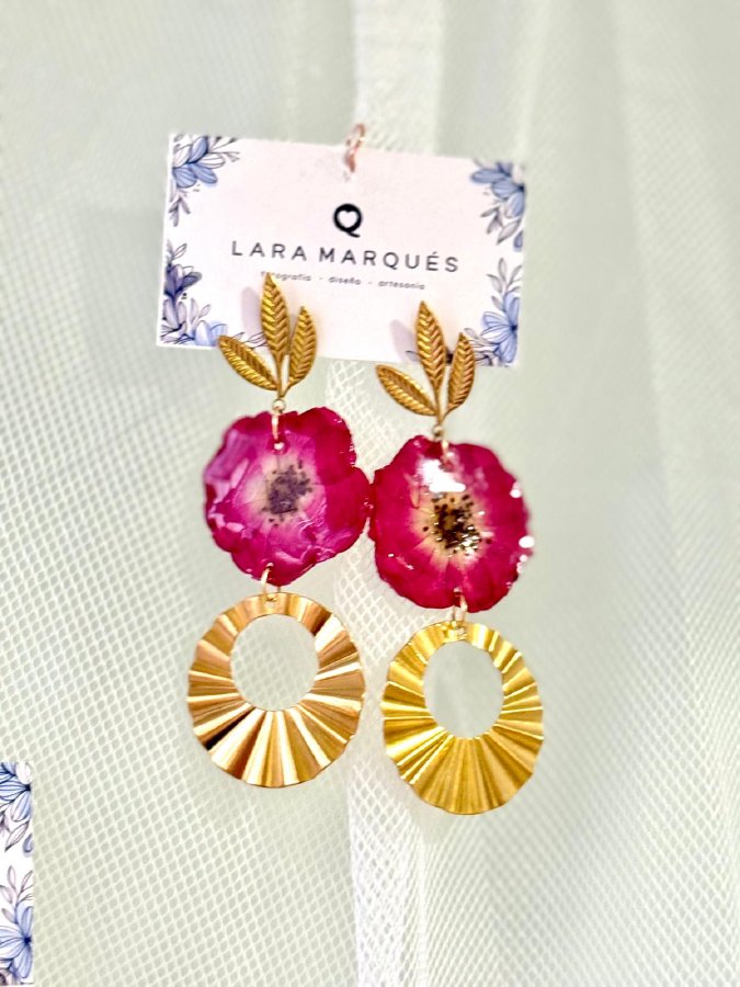 Gold Steel & Dried Pitimini Flower Earrings