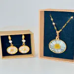Mini Daisy & Aventurine Earrings